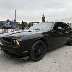 2010 DODGE CHALLENGER RT