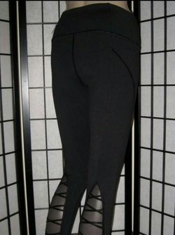 Victoria sport knockout clearance leggings