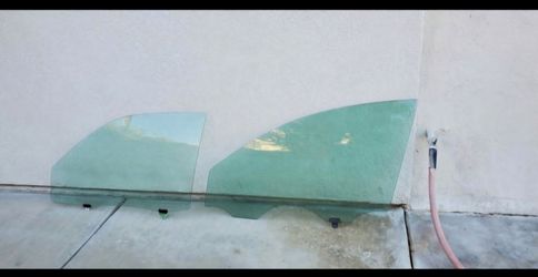 Car Door Window Glass Pair see the pictures for more information $120 for both