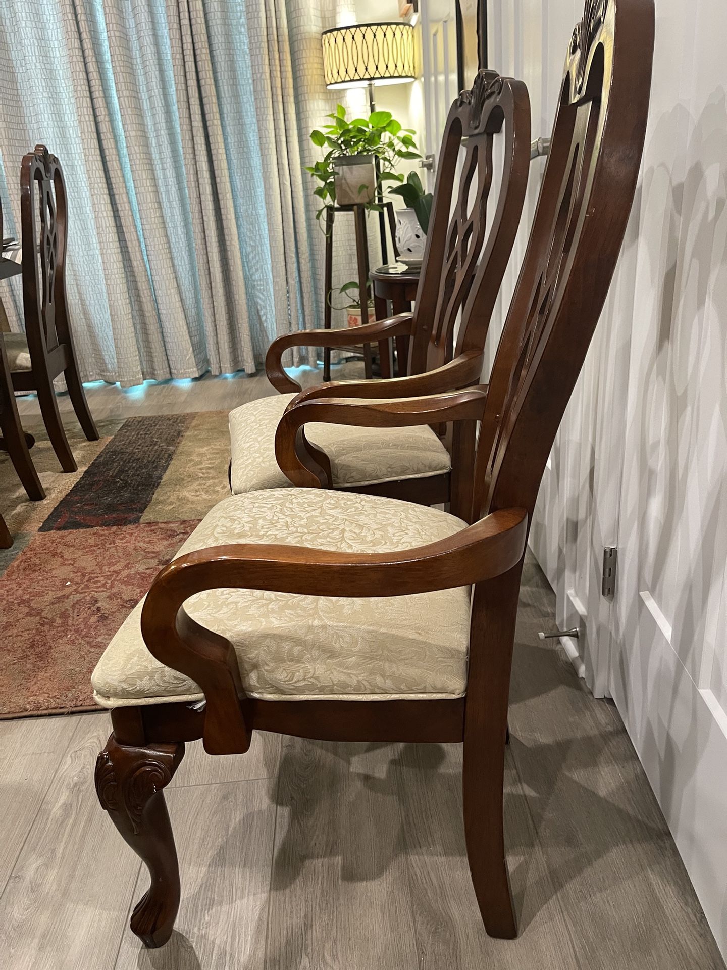 Arm Chairs