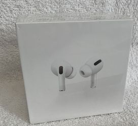 ⭐⭐⭐Brand New Never had p Apple Airpod Pros⭐⭐⭐