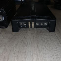 Car Amplifiers Both Over 1100w 