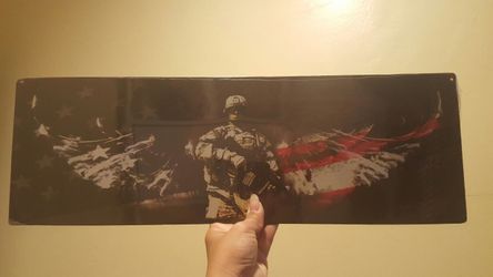 American soldier tin sign