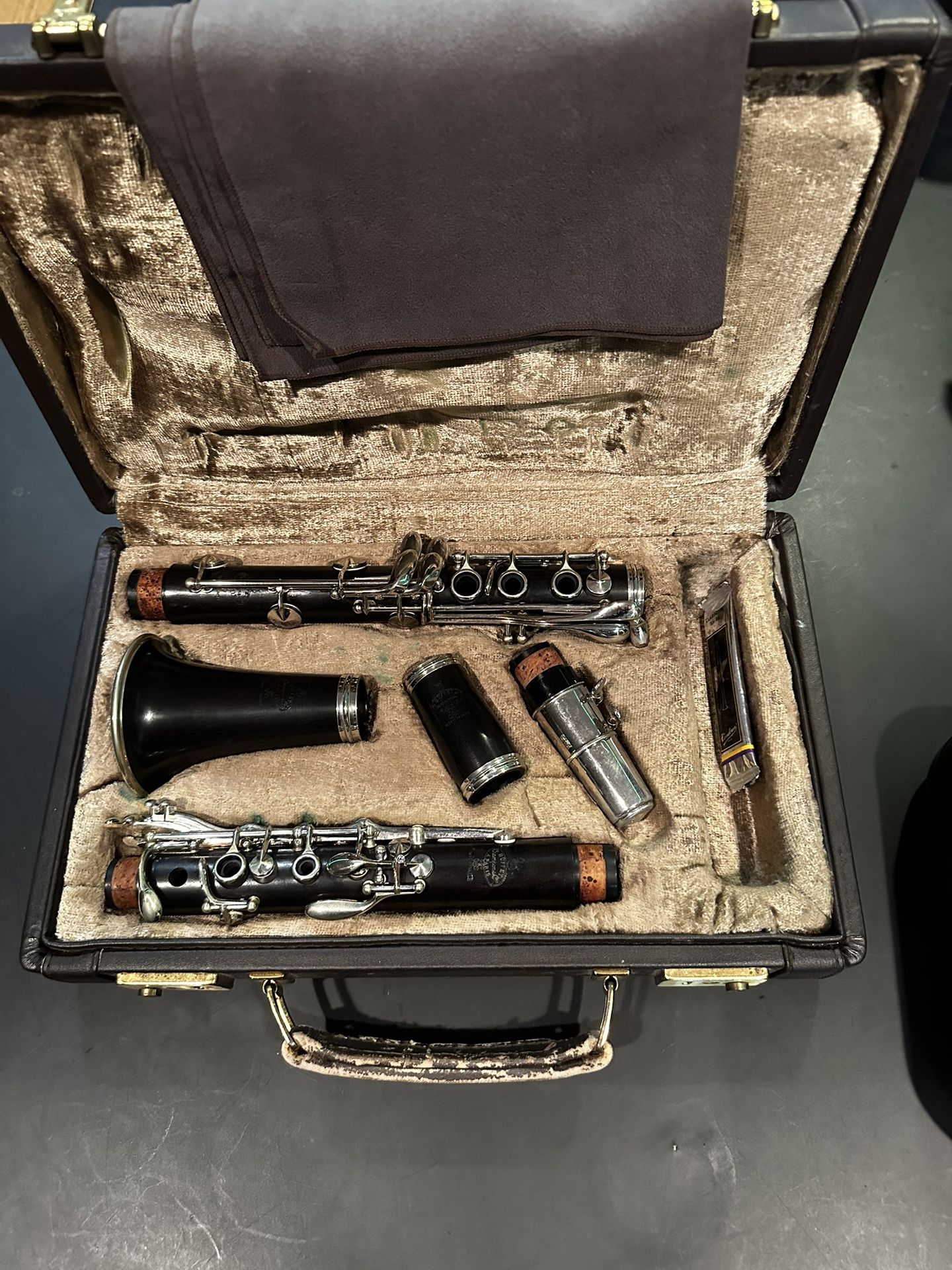 Buffet R-13 Bb clarinets