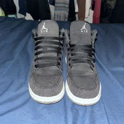 Air Jordan 1 Mid Crater