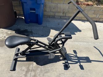 Black Rowing Machine Exercise Equipment