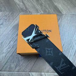 Black LV belt With Silver Buckle 