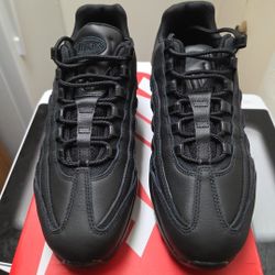Nike Air Max 95 Jewel Triple Black Sz 10