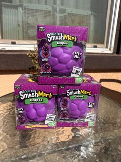 Jumbo Scented Grape Squishy 🍇