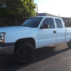 04 Chevy Silverado 4x4