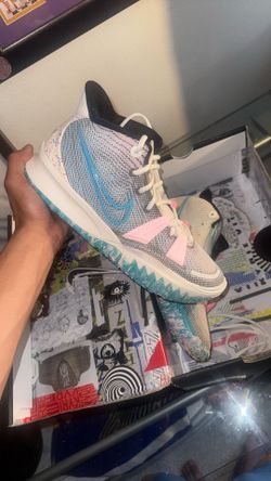 Nike Kyrie Size 12