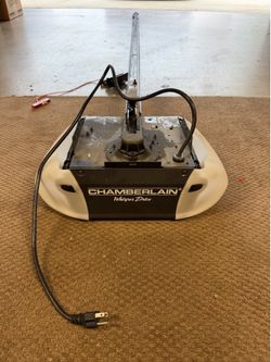 Broken Chamberlain HD600D Garage Door Opener – Parts or Scrap