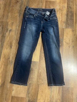 Silver brand capris  26w  22L  like brand new