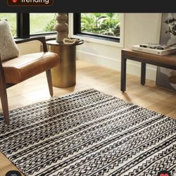 Accent Rug
