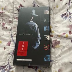 GARTH BROOKS - THE LIMITED SERIES - 6 CD SET /6 UNRELEASED TRACKS - NEW SEALED