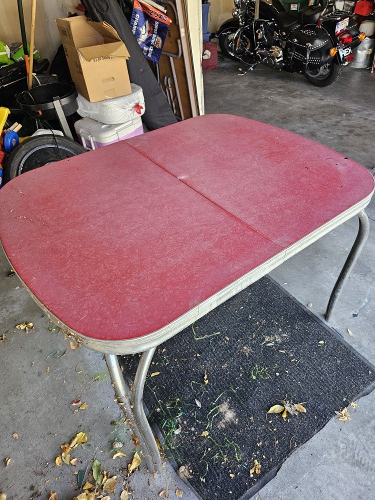 Retro Kitchen Table 