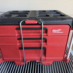 Milwaukee Pack Out 3-drawer