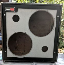 Sunn Beta202 (clone) empty cabinet