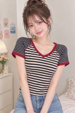 Women's top size:m