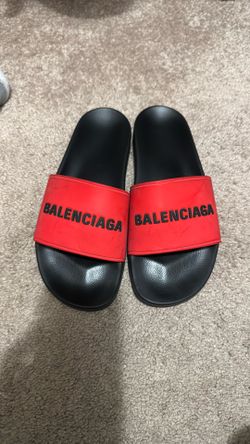 BALENCIAGA POOL SLIDES SIZE 42