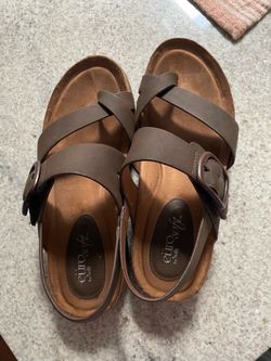 Eurosoft Hampton sandals. size 7 GREAT condition