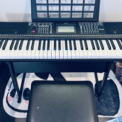 Digital Keyboard With Bench 