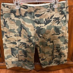 Levis  Cargo Short..