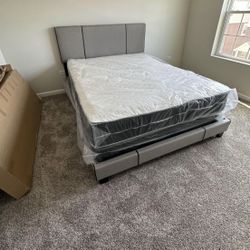 Comfort & Elegant Queen Bed Frame ‼️ Includes Mattress And Box Spring For Only $349 Ready For Delivery Today🚛