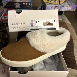 Lauren Conrad Slippers 7.5