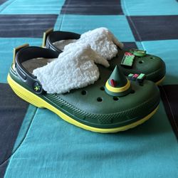 Buddy the Elf x Crocs Fleece Lined Classic Clog Size M5/ W7