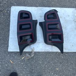 2011--2014   mustang rear tail liight