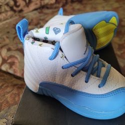 NIKE AIR JORDAN 12 RETRO