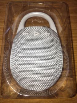 JBL Clip 5 Mini Portable Wireless Bluetooth Outdoor Stereo multicolor