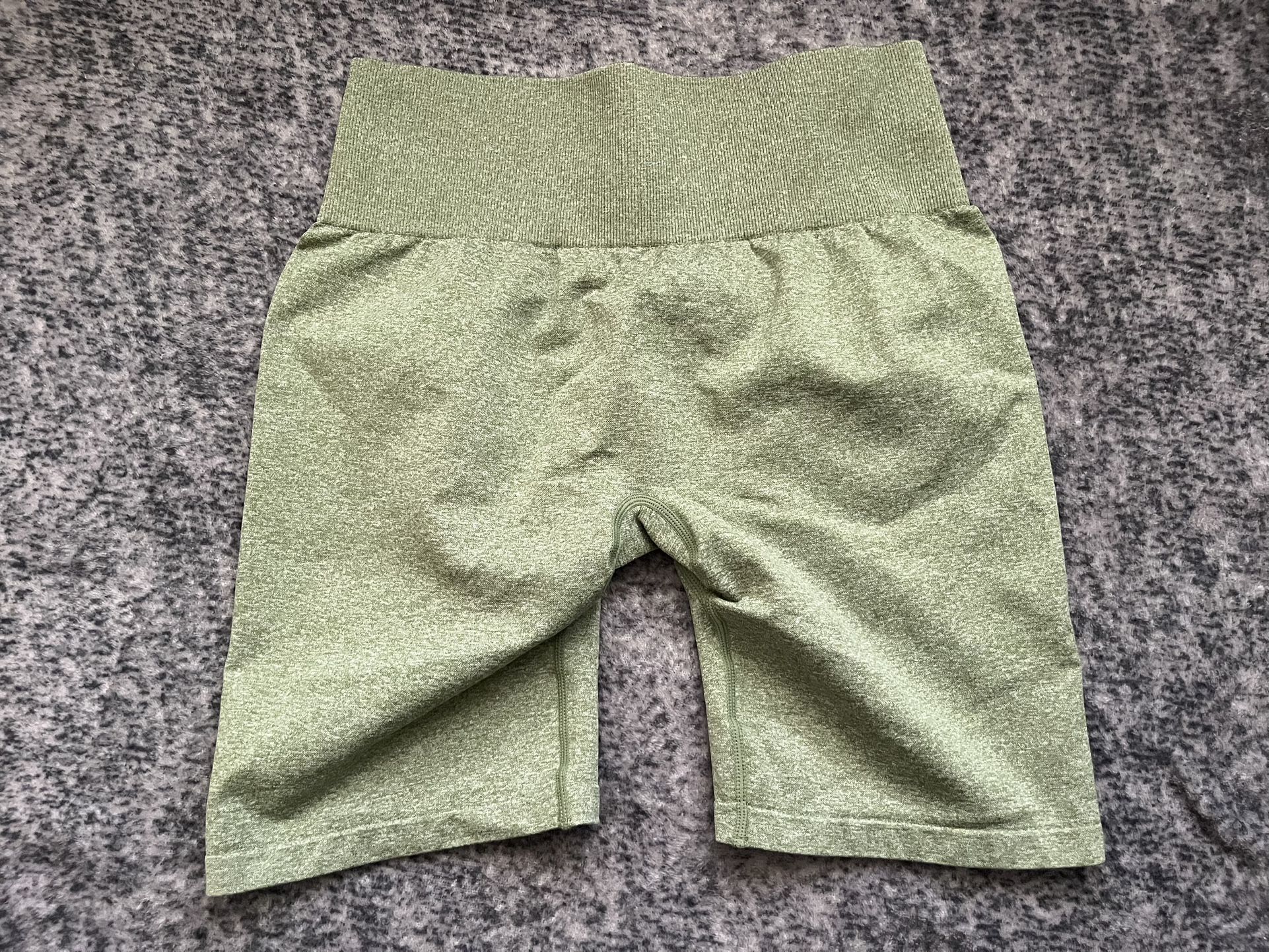 NVGTN Green Women's Exercise Shorts Size XL
