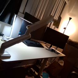 32 Inch Monitor Mount