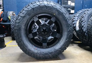 17x9 XD XD811 Rockstar 2 33" Fuel AT Wheels Rims Tires 8x6.5 Dodge Ram 2(contact info removed)