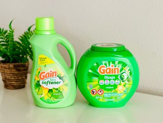 New  Gain Household Essentials Bundle