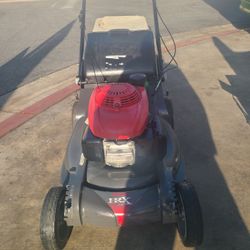 HONDA GAS 21-IN SELF PROPELLED LANW MOWER