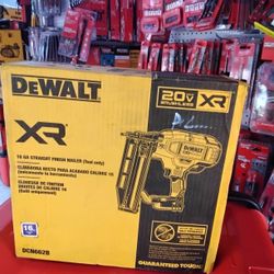 DeWalt 20V Max Brushless XR 16Ga Straight Finish Nailer. Tool-Only 