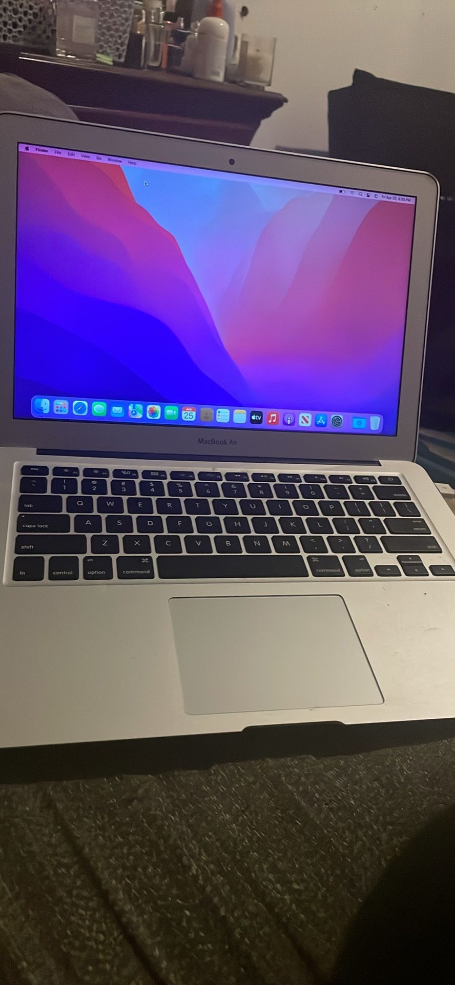 MacBook Air (2019) With Charger