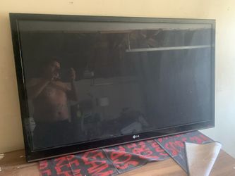 50in LG Flat Screen TV /no remote or stands