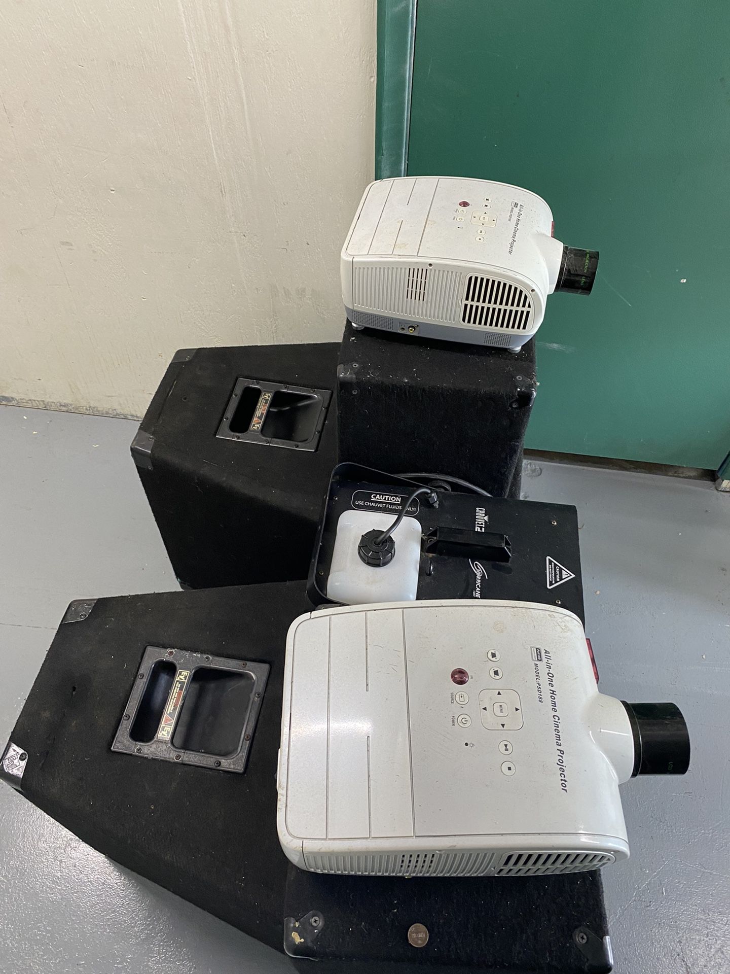 Speakers /projectors /smock Machine /more