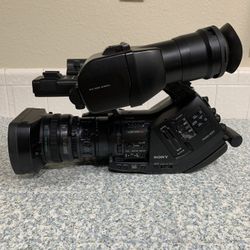 Sony EX3 Video Camera With Accessories In Case