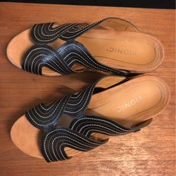 Women’s Wedge Sandals (size 9)