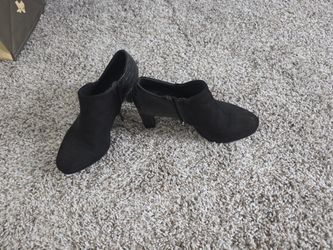 Black Suede Heels 8