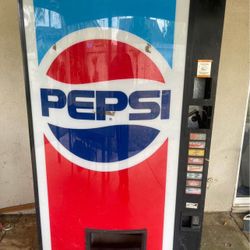 Pepsi Vending Machine 