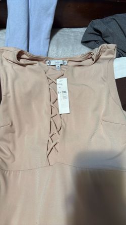Iris beige dress