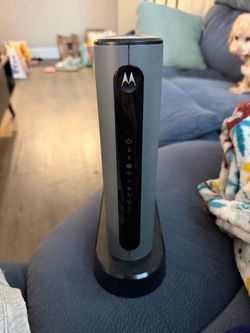 24x8 Cable Modem plus AC1900 Router with Voice (Model: MT7711)