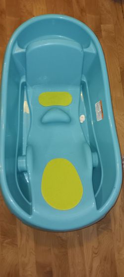 Baby bath tub