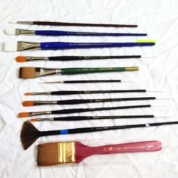 Utrecht watercolor brushes (various sizes and styles)